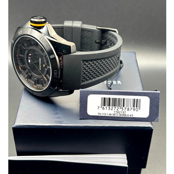 Tommy Hilfiger Windsurf 1792137 Black Silicone Mens Quartz Sport Watch NIBWT - Picture 8 of 17